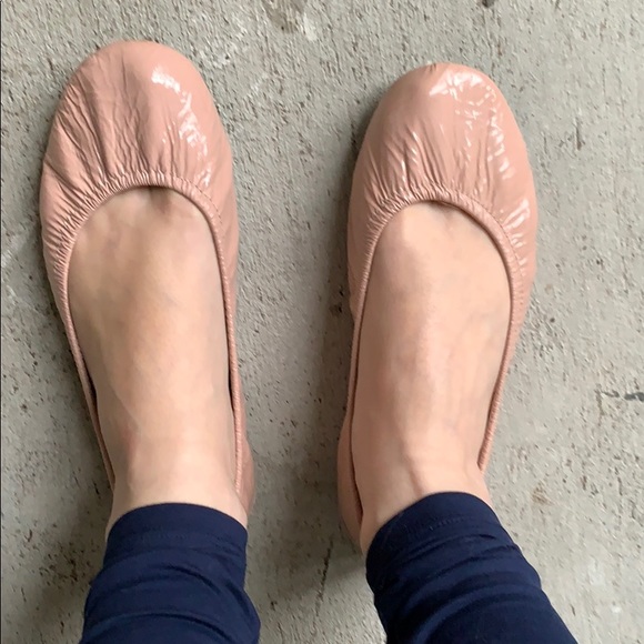 blush patent tieks